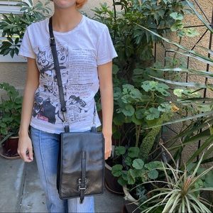 Vintage black/silver Kenneth Cole pebbled leather bag